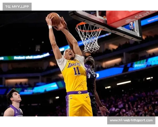 国王124-112击败湖人，德罗赞里程碑夜东契奇空砍42分