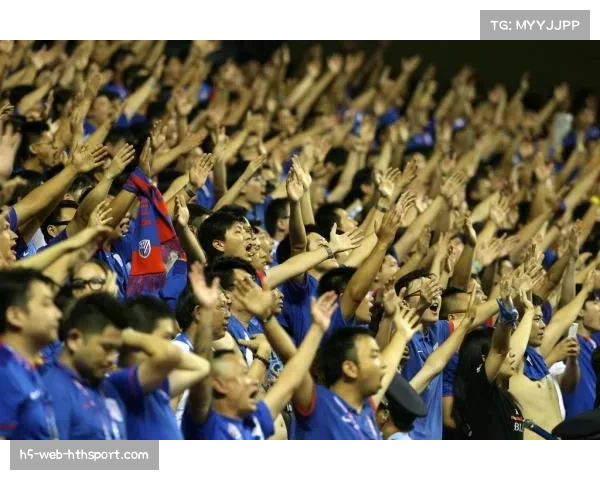 超过五万名球迷参与“英超社区行动”环保清洁活动